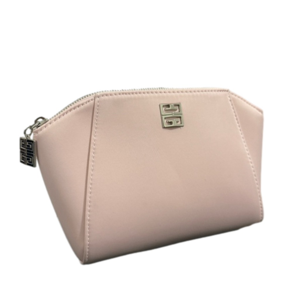 New✨ Givenchy makeup bag pink